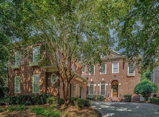 8912 Heydon Hall Cres, Charlotte, NC 28210