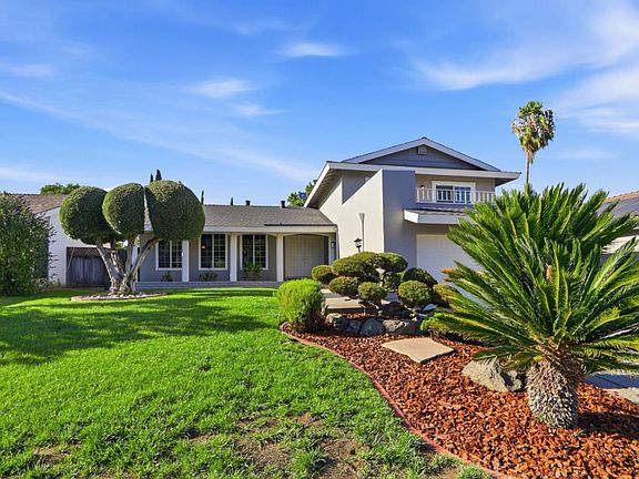 3rd image of 331 Avenida Nogales