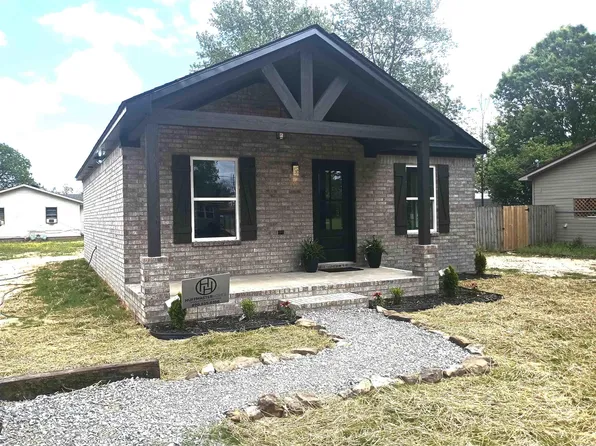 402 Long St, Marmaduke, AR 72443