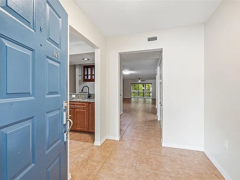 2533 Dolly Bay Dr #105 — Photo 3