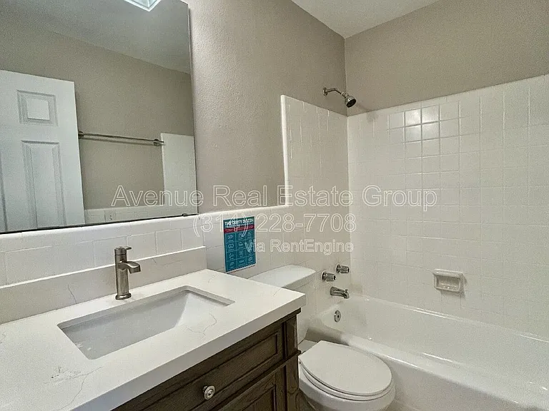 Glen Park Apartments — Photo 12