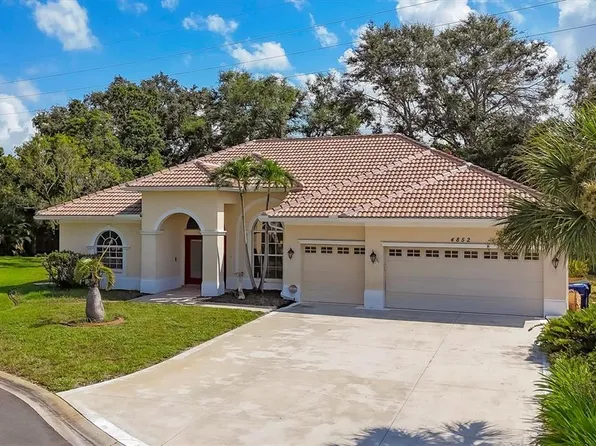 4852 Jacaranda Heights Dr, Venice, FL 34293