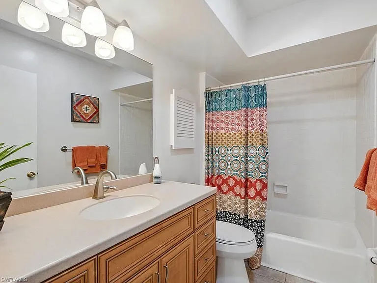 851 Perrine Ct — Photo 9
