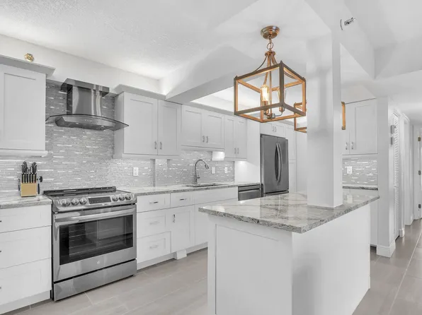 4444 NE Ocean Blvd, Jensen Beach, FL