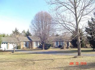 199 Shannon Ln, Front Royal, VA 22630