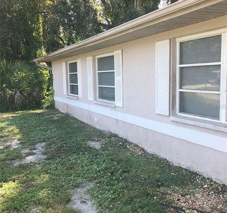2nd image of 1165 Vernon Ave