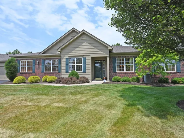 6800 Gentry Ln, Mason, OH 45040