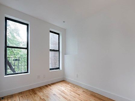 2nd image of 303 10th St
