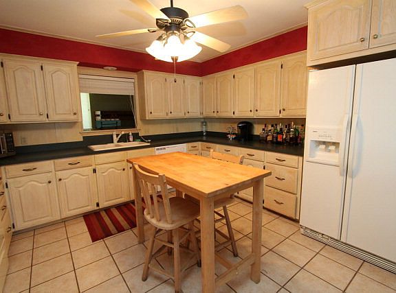 5th image of 125 Shoreline Cir