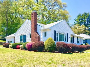 34 Stonewood Ln, Lynn, MA 01904