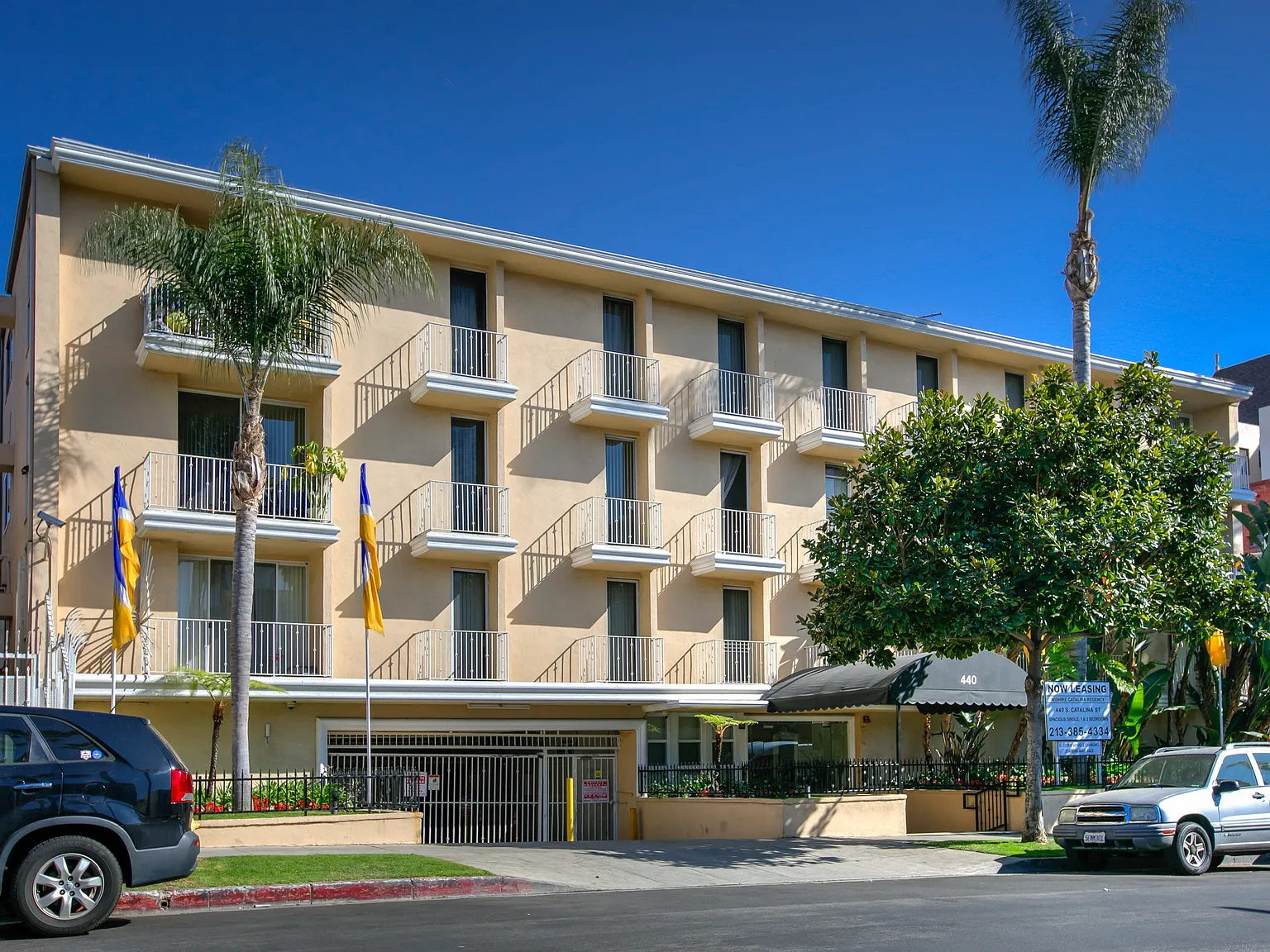 Wilshire Catalina Regency — Photo 1