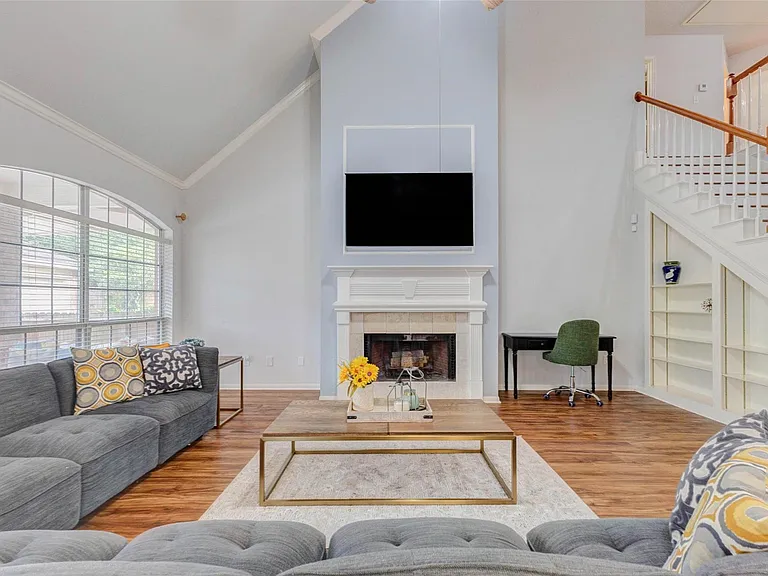 1606 Barrington Hills Ln — Photo 20