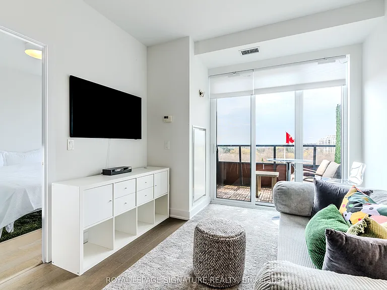 20 Shore Breeze Dr #515 — Photo 3