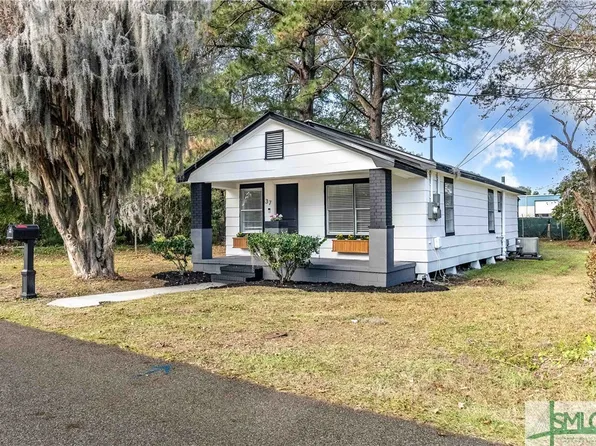 37 Leon Village Drive, Savannah, GA 31408