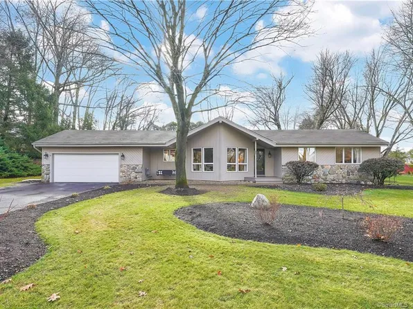 6 Sullivan Farm Road, East Windsor, CT 06016