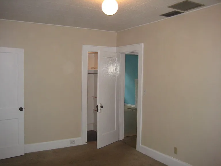 909 Magnolia Dr #HOUSE — Photo 12