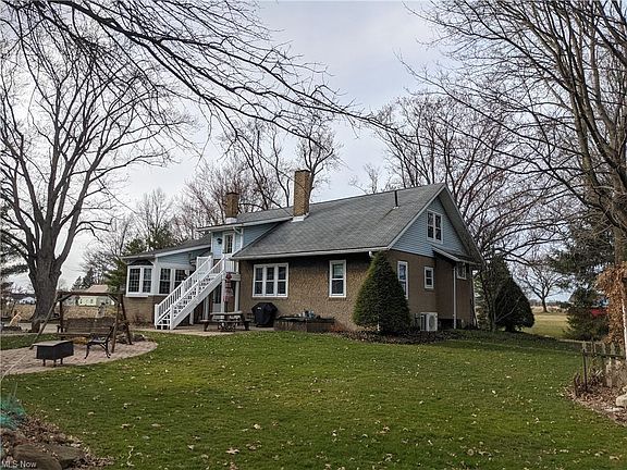 5th image of 7650 Willow St