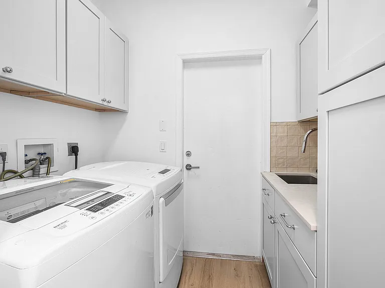 7766 Monarch Ct — Photo 36
