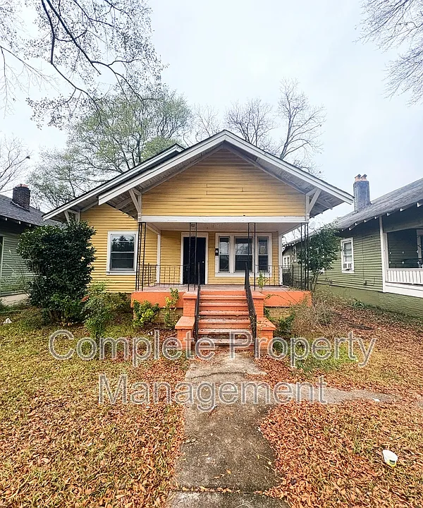 608 Fulton Ave SW