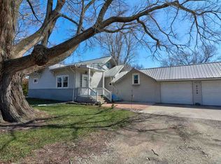 2139 Arrowhead Rd, Moundridge, KS 67107