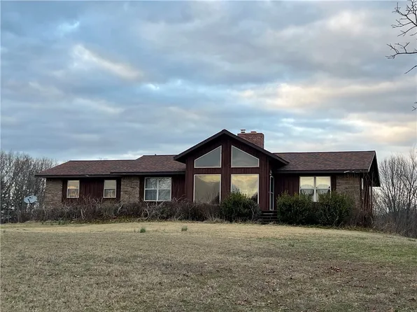 1426 County Road 921, Alpena, AR 72611