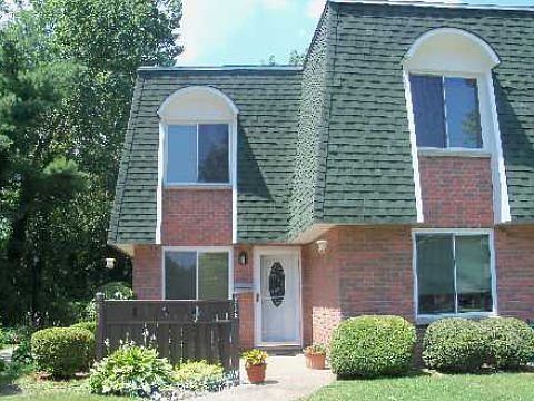1st image of 656 W End Dr
