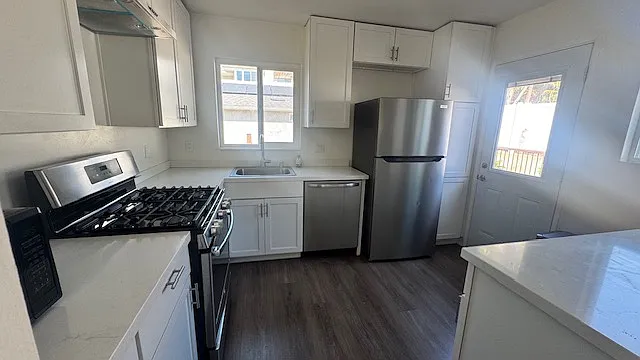 4562 Adair St — Photo 10
