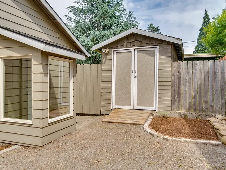 7604 SE 66th Pl — Photo 22