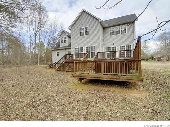 2nd image of 575 Timberlane Trl