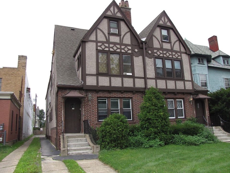 1st image of 328 Elmwood Ave APT 3