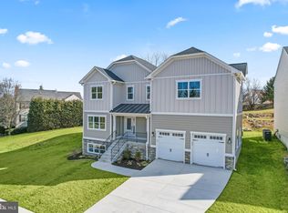 1910 Harvest Dr, Winchester, VA 22601