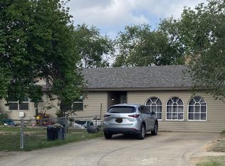 1016 5th St, Canyon, TX 79015