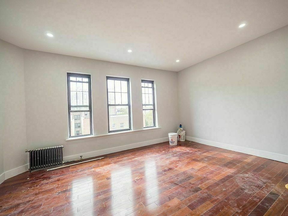 1st image of 2015 Bedford Ave APT 2B