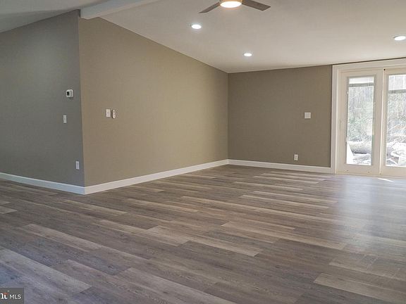 2nd image of 22573 Concord Pond Rd