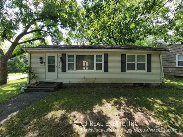 8244 Grand Ave, Kansas City, MO 64114