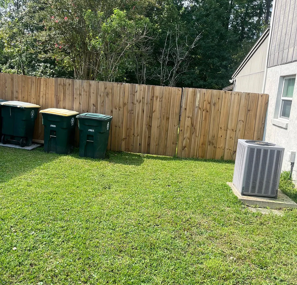 2 bed, 1.5 bath, 1100 sqft, $1,700 — Photo 2