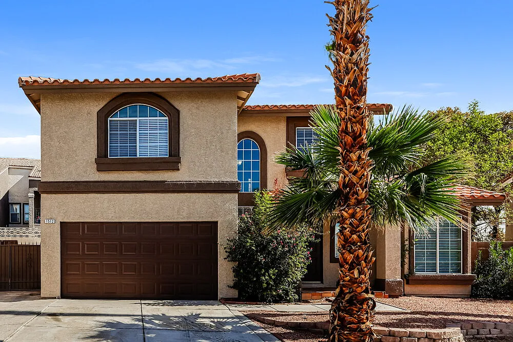 4 bed, 2.5 bath, 1782 sqft, $2,275 — Photo 1