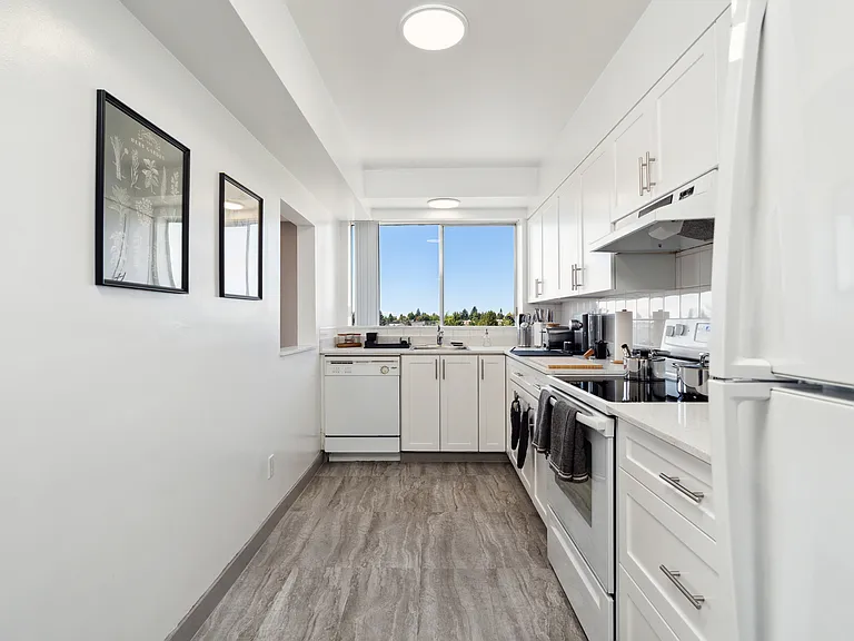 5976 Tisdall St #705 — Photo 10