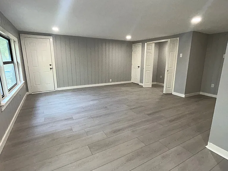 314 W Clarendon Dr — Photo 4