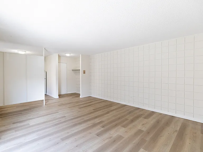 7107 Elbow Dr SW — Photo 8