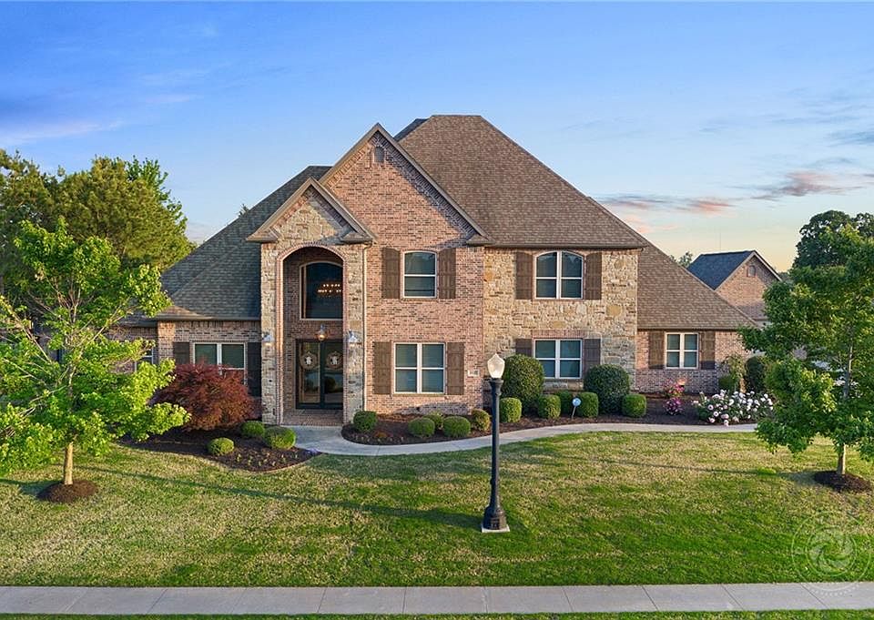 1st image of 4029 Caerleon Cir