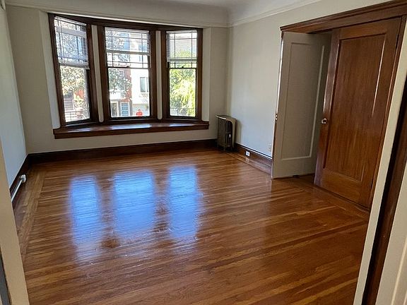 4th image of 45 Lincoln Way #1
