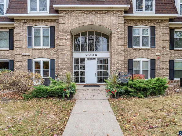 2904 W 33rd St APT 223, Sioux Falls, SD 57105