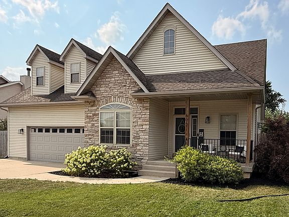 2nd image of 672 Country Squire Ct