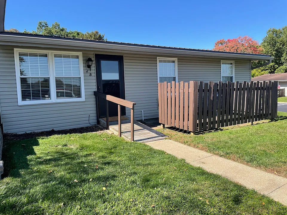 2700 Cleveland Rd #4B