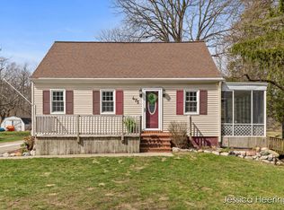 475 Northland Ct NE, Rockford, MI