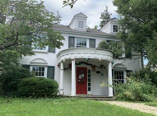 405 S Western Ave, Aurora, IL 60506