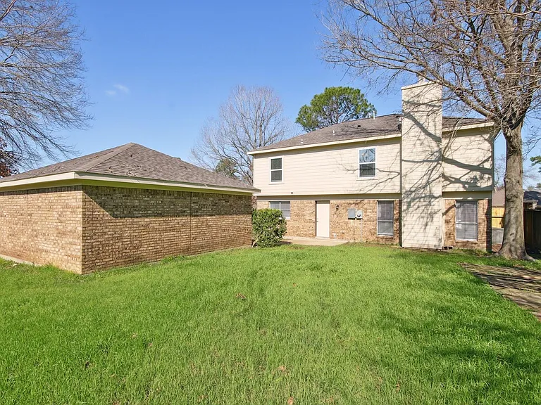 1127 Cascade Creek Dr — Photo 7