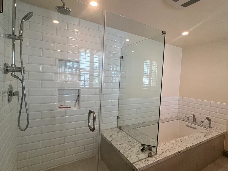 55 W Arthur Ave — Photo 52