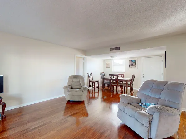 770 Lori Drive #247, Palm Springs, FL 33461
